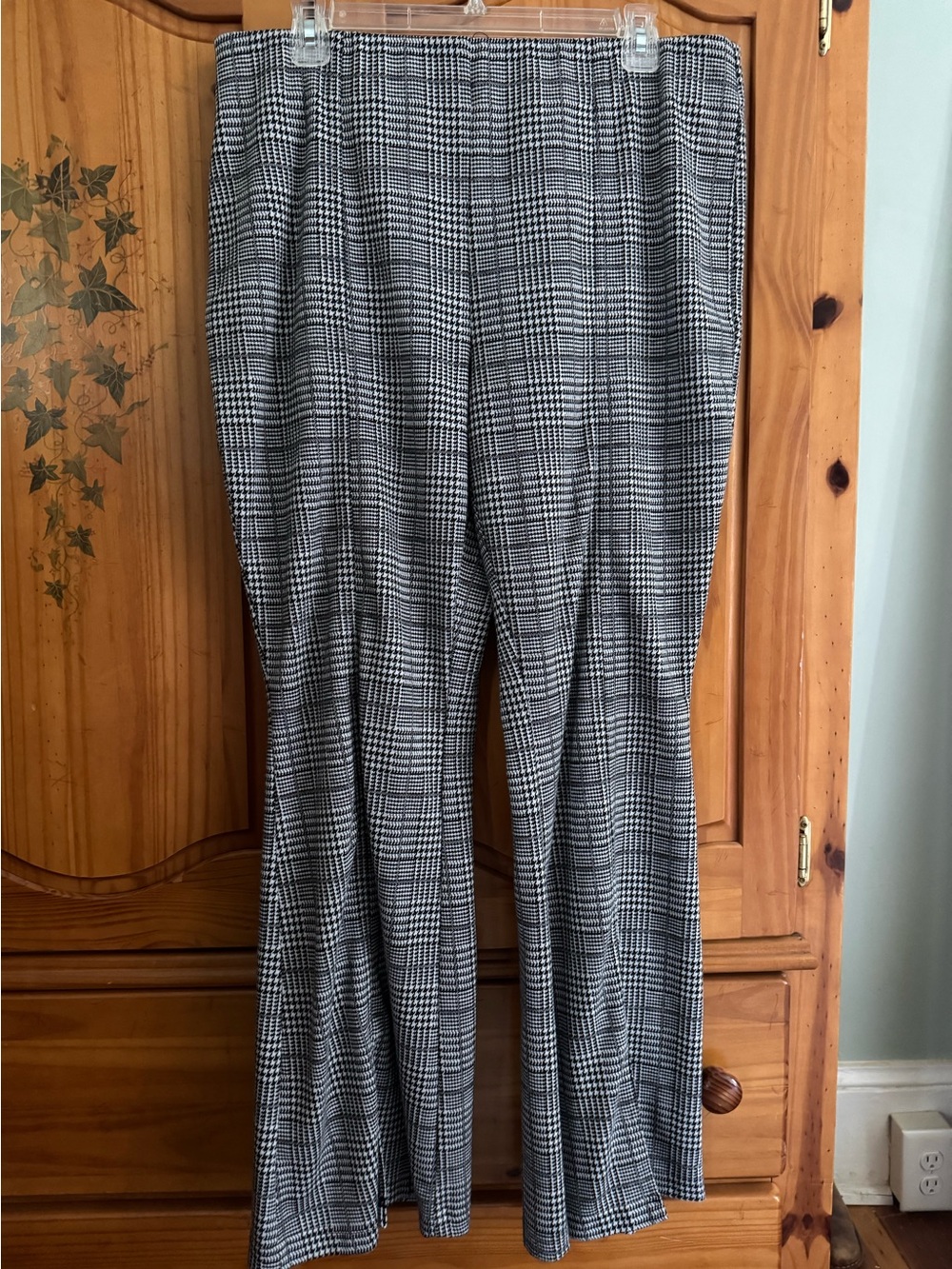 Cato Houndstooth Wide Leg Pants Size L EUC